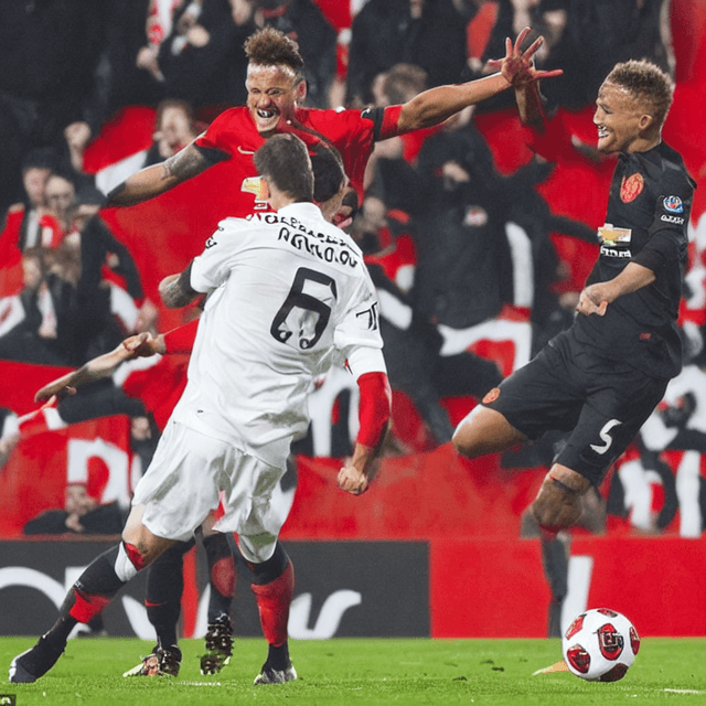 Red Devils Tame the Viktoria: Manchester United's Triumph in Plzeň